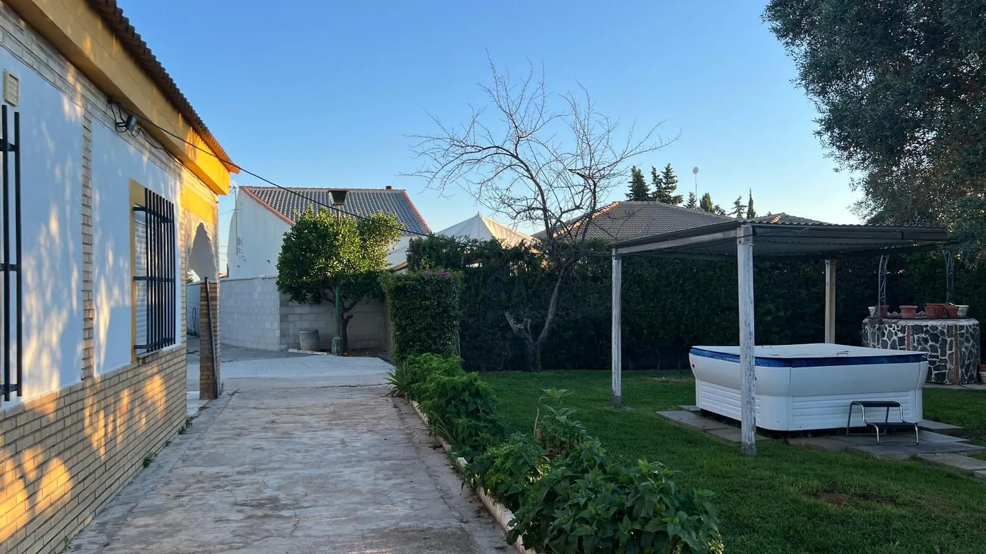 Chalet Piscina Jakuzzi Sevilla Hacienda de Tarazona