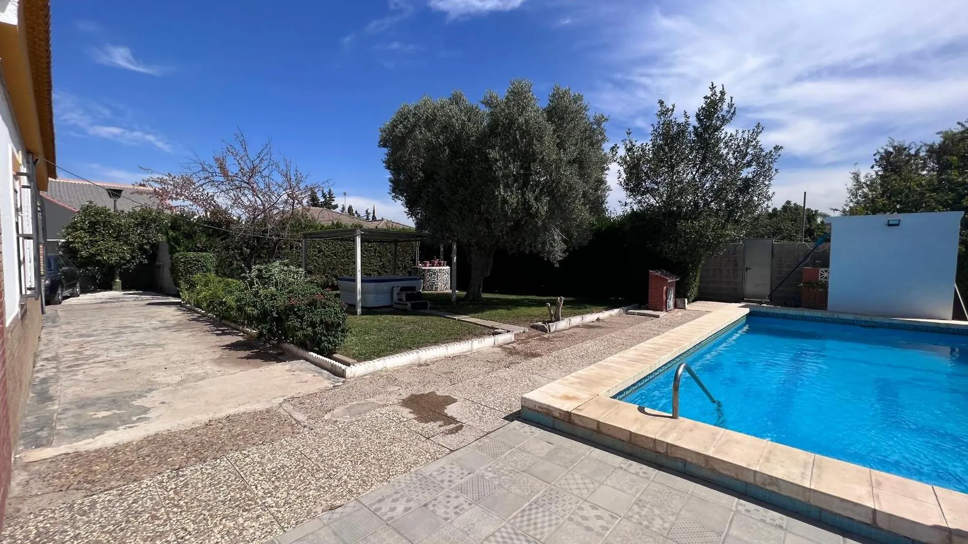 Сasa de vacaciones Chalet Piscina Jakuzzi Sevilla Hacienda de Tarazona